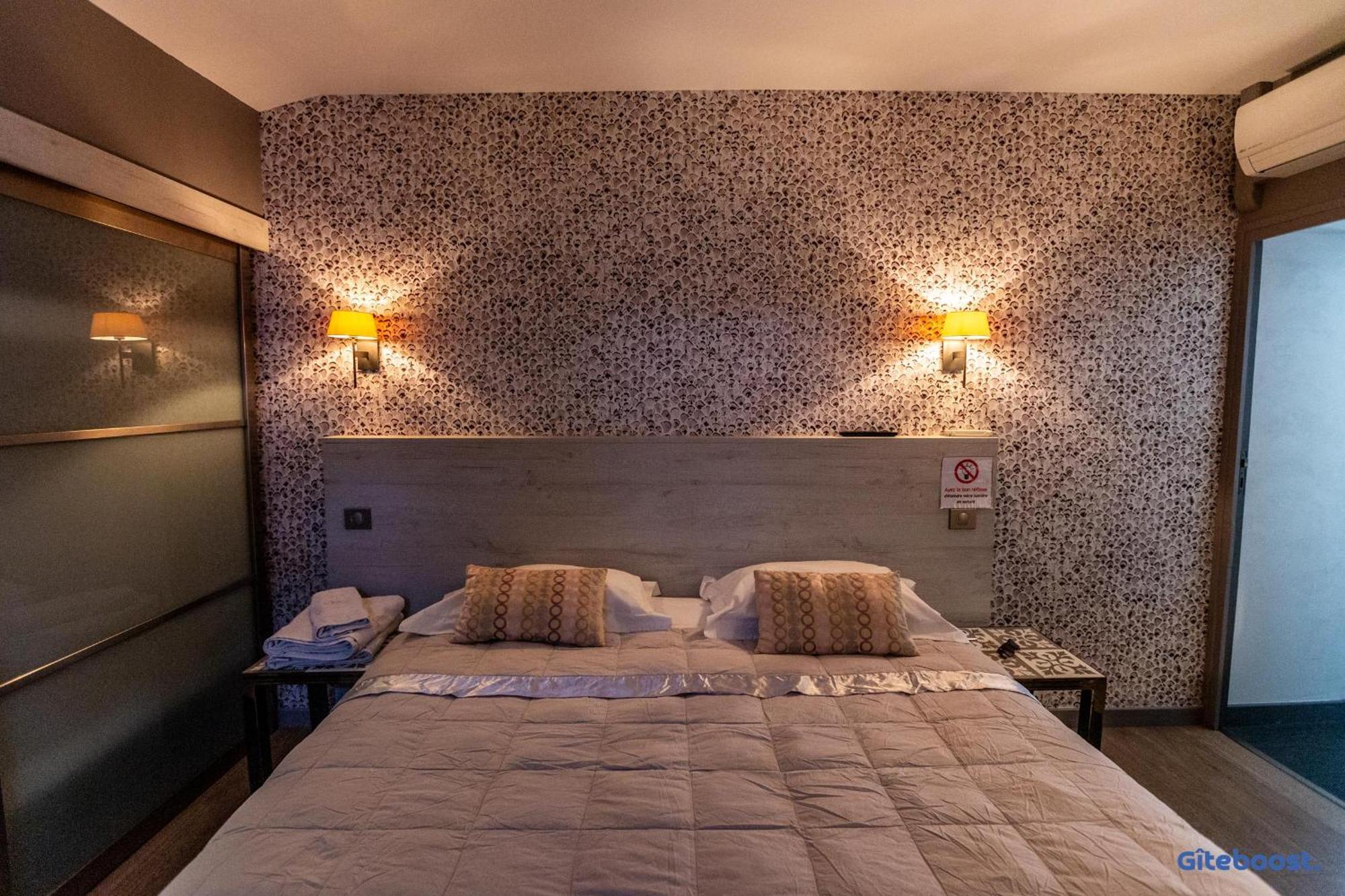Le Val Des Sens Hotel Chatte Eksteriør billede