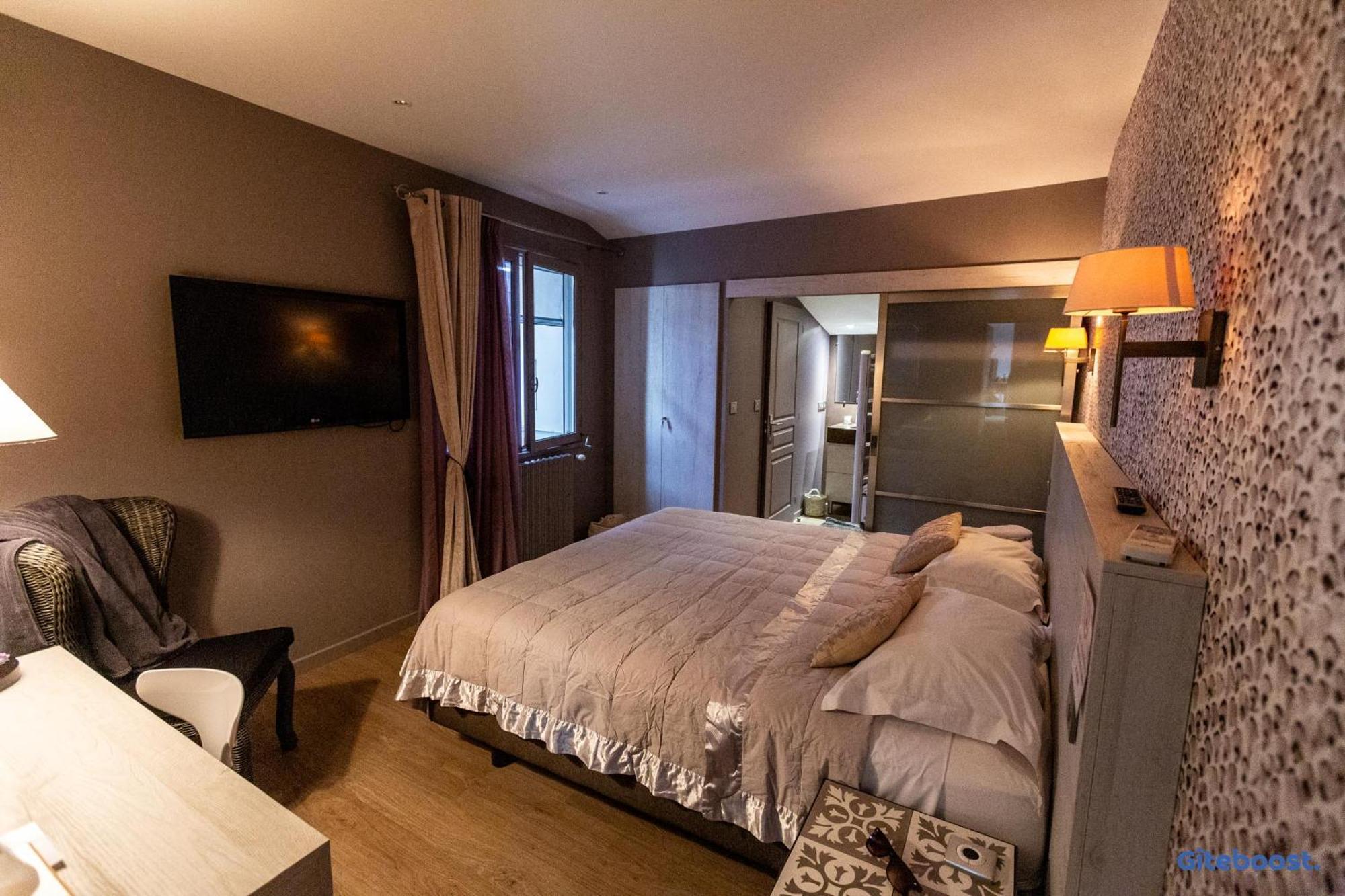 Le Val Des Sens Hotel Chatte Eksteriør billede